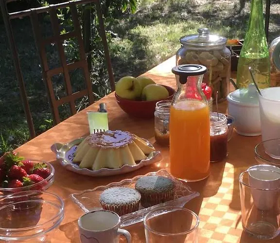 בית חווה Apricot